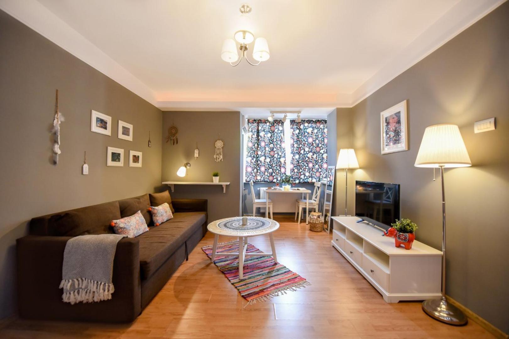Downtown Oasis: Central Apartments With Cozy Charm Boekarest Kamer foto