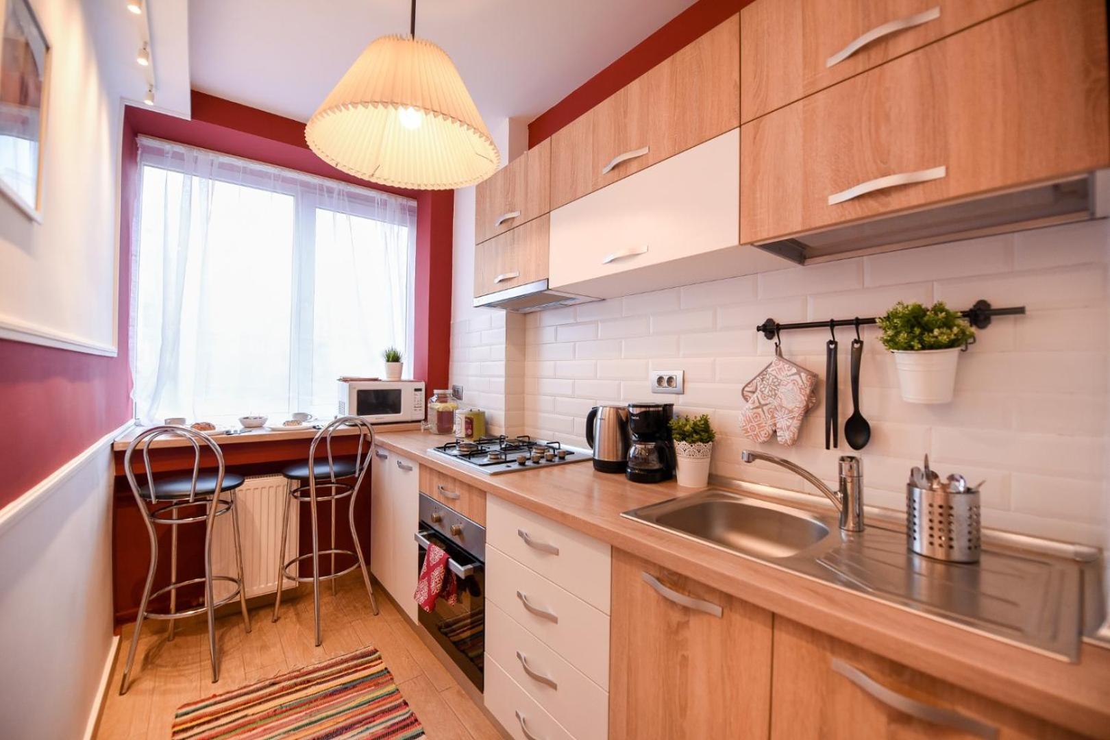 Downtown Oasis: Central Apartments With Cozy Charm Boekarest Kamer foto
